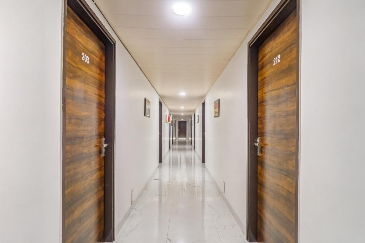 Townhouse Hotel Ludhiana Exterior photo