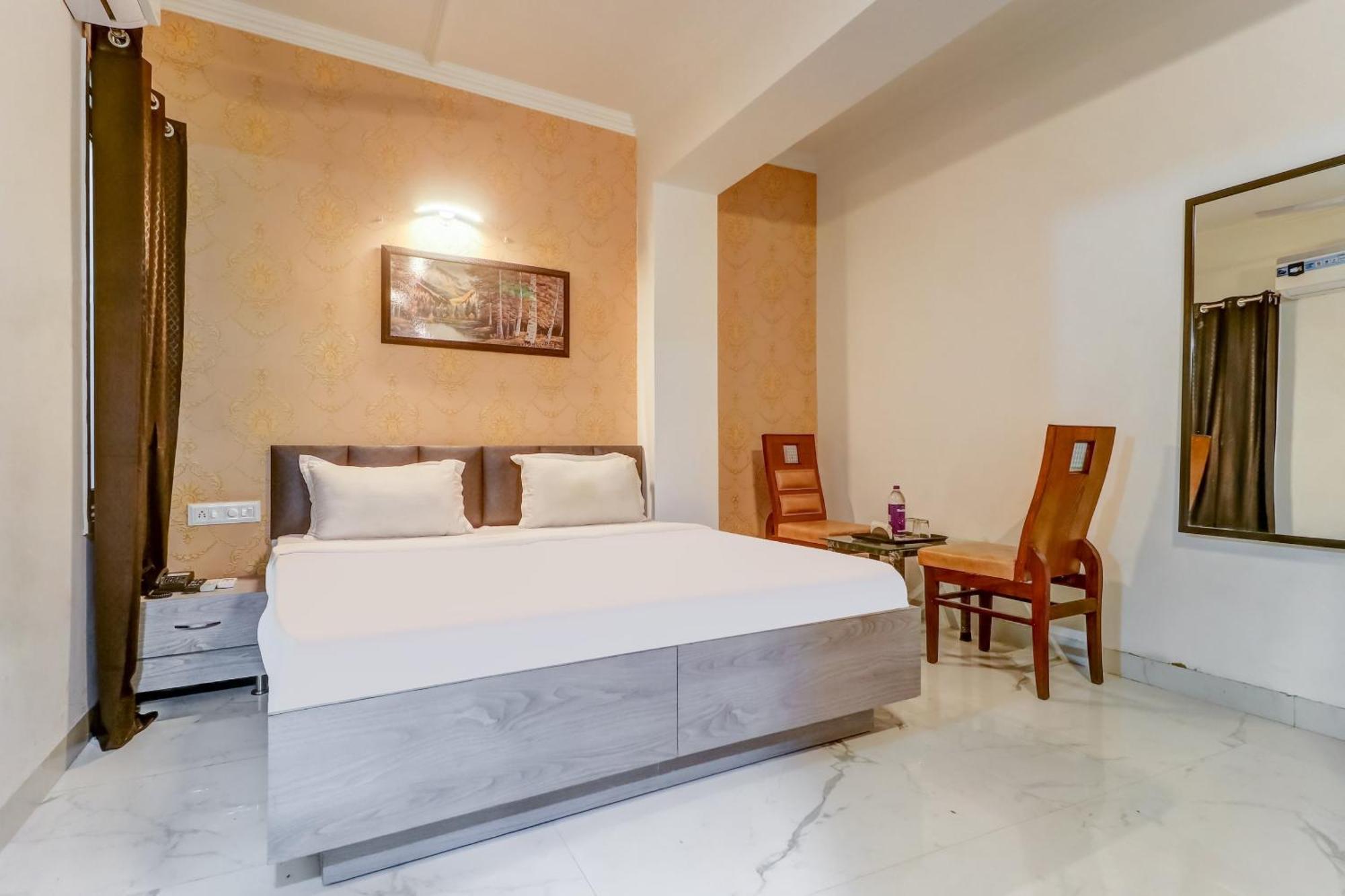 Townhouse Hotel Ludhiana Exterior photo